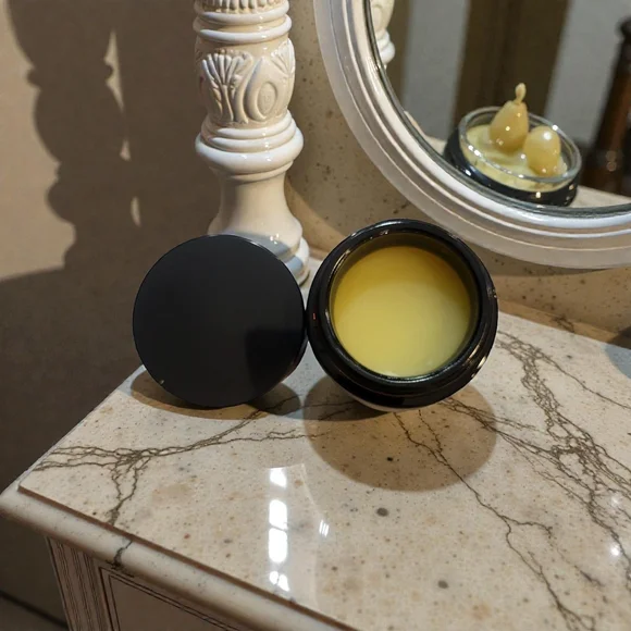 Orchid & Vine All-Natural Eye Cream – Anti-Aging Youth-Enhance - Picture 1 of 4